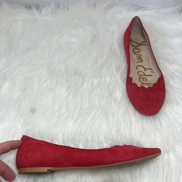 Sam Edelman Alaine Red Suede Scallopped Flats Sz 7.5 - Picture 2 of 10